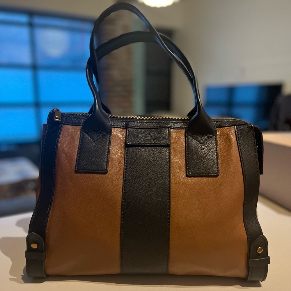 NWOT Fossil Leather Satchel